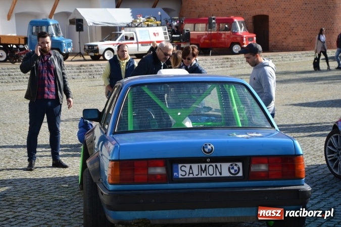 Zdjęcie w galerii na portalu naszraciborz.pl: SHOW OFF Racibórz - Ludzie Pasja Motoryzacja  wiadomości z regionu