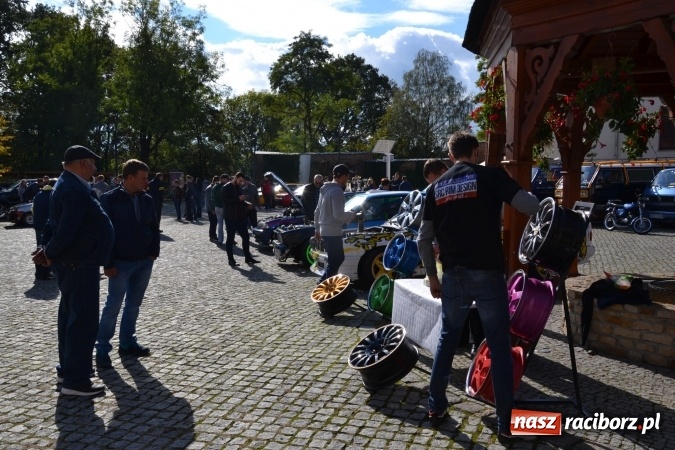 Zdjęcie w galerii na portalu naszraciborz.pl: SHOW OFF Racibórz - Ludzie Pasja Motoryzacja  wiadomości z regionu