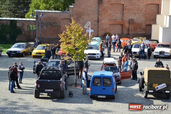 Zdjęcie w galerii na portalu naszraciborz.pl: SHOW OFF Racibórz - Ludzie Pasja Motoryzacja  wiadomości z regionu