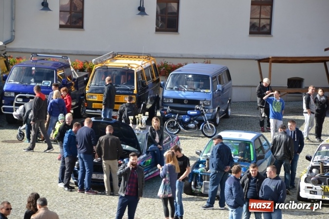 Zdjęcie w galerii na portalu naszraciborz.pl: SHOW OFF Racibórz - Ludzie Pasja Motoryzacja  wiadomości z regionu