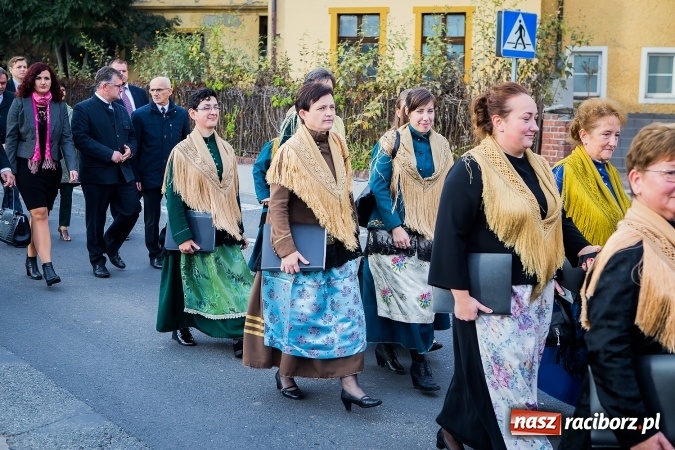 Zdjęcie w galerii na portalu naszraciborz.pl: Dzień Kultury Niemieckiej w Pietrowicach Wielkich wiadomości z regionu