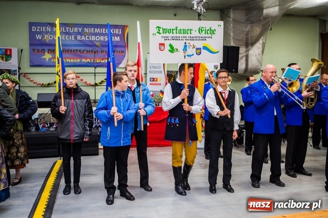 Zdjęcie w galerii na portalu naszraciborz.pl: Dzień Kultury Niemieckiej w Pietrowicach Wielkich wiadomości z regionu