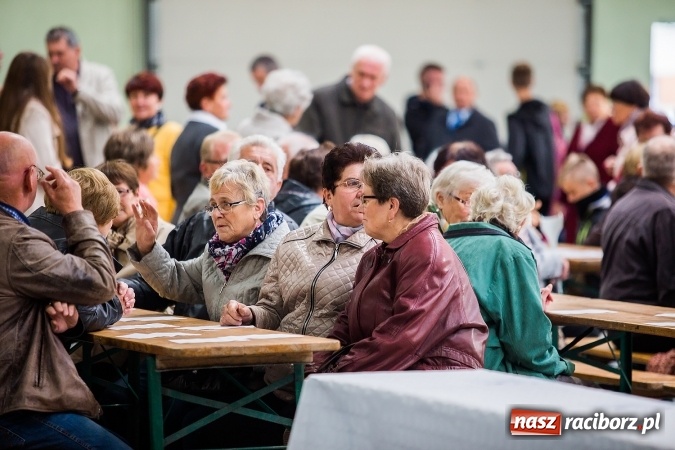 Zdjęcie w galerii na portalu naszraciborz.pl: Dzień Kultury Niemieckiej w Pietrowicach Wielkich wiadomości z regionu