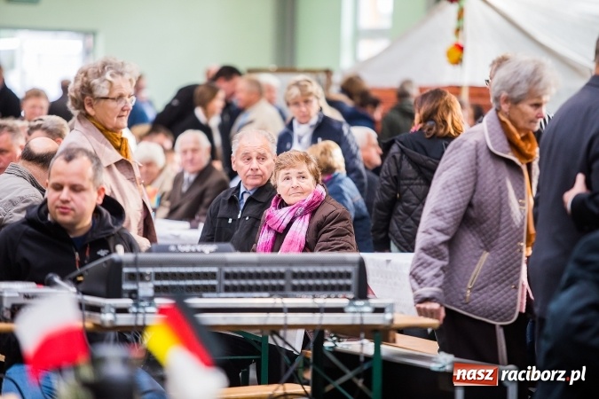 Zdjęcie w galerii na portalu naszraciborz.pl: Dzień Kultury Niemieckiej w Pietrowicach Wielkich wiadomości z regionu