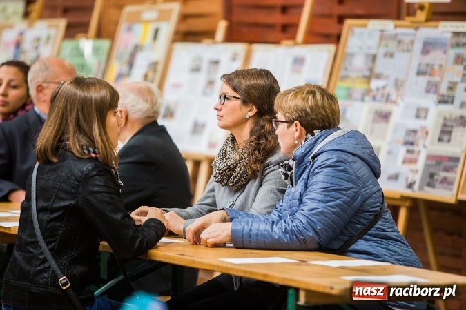 Zdjęcie w galerii na portalu naszraciborz.pl: Dzień Kultury Niemieckiej w Pietrowicach Wielkich wiadomości z regionu