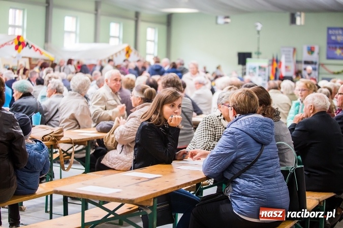 Zdjęcie w galerii na portalu naszraciborz.pl: Dzień Kultury Niemieckiej w Pietrowicach Wielkich wiadomości z regionu