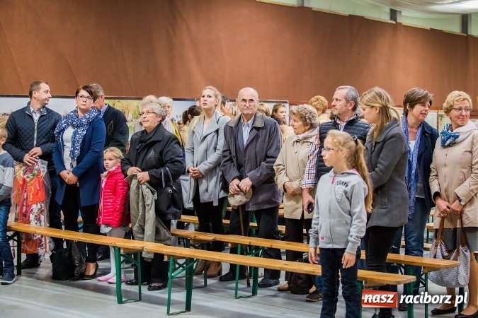Zdjęcie w galerii na portalu naszraciborz.pl: Dzień Kultury Niemieckiej w Pietrowicach Wielkich wiadomości z regionu