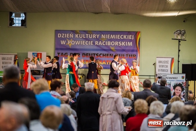 Zdjęcie w galerii na portalu naszraciborz.pl: Dzień Kultury Niemieckiej w Pietrowicach Wielkich wiadomości z regionu