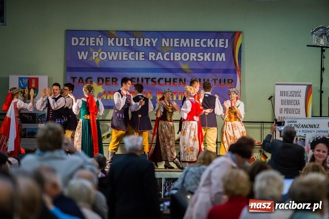 Zdjęcie w galerii na portalu naszraciborz.pl: Dzień Kultury Niemieckiej w Pietrowicach Wielkich wiadomości z regionu