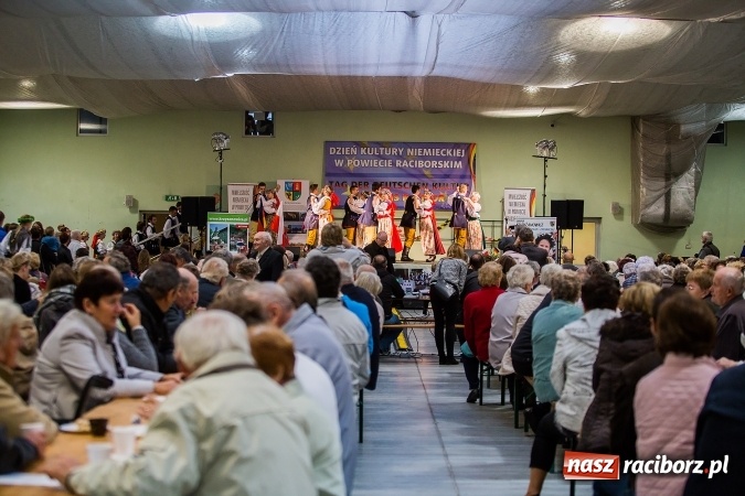 Zdjęcie w galerii na portalu naszraciborz.pl: Dzień Kultury Niemieckiej w Pietrowicach Wielkich wiadomości z regionu