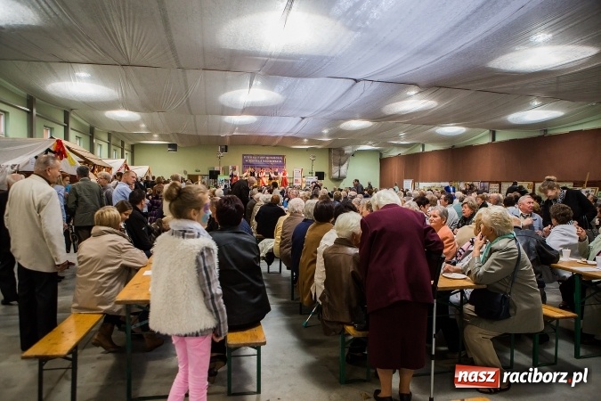 Zdjęcie w galerii na portalu naszraciborz.pl: Dzień Kultury Niemieckiej w Pietrowicach Wielkich wiadomości z regionu