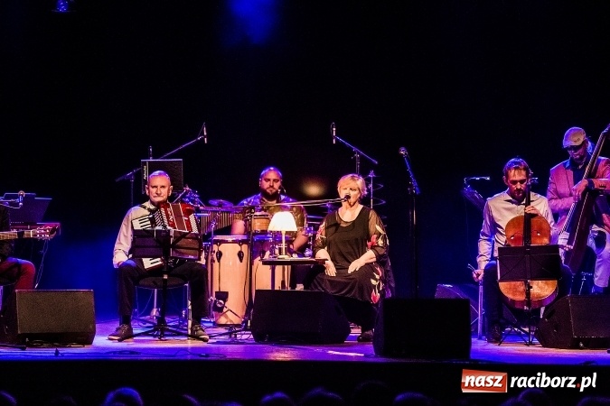 Zdjęcie w galerii na portalu naszraciborz.pl: Stanisława Celińska wystąpiła w Raciborskim Centrum Kultury wiadomości z regionu