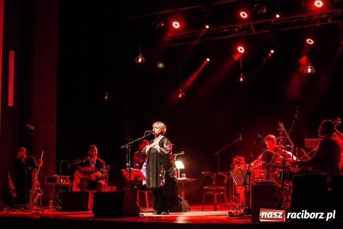 Zdjęcie w galerii na portalu naszraciborz.pl: Stanisława Celińska wystąpiła w Raciborskim Centrum Kultury wiadomości z regionu