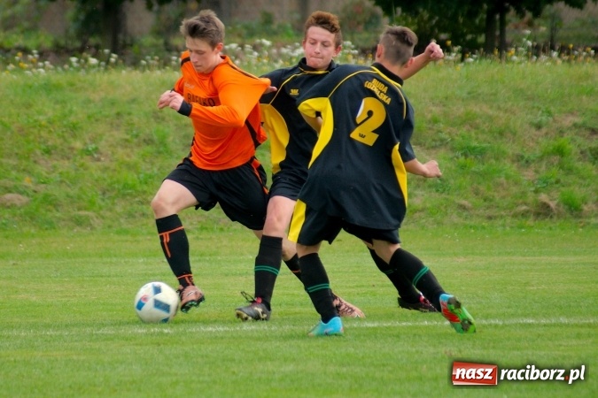 Zdjęcie w galerii na portalu naszraciborz.pl: Łatwa wygrana juniorów Rafako. Koziołki poddały mecz wiadomości z regionu