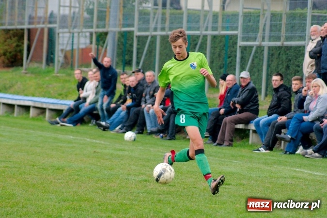 Zdjęcie w galerii na portalu naszraciborz.pl: Zła passa Markowic przerwana. Gamów pokonany wiadomości z regionu