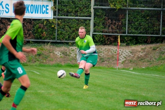 Zdjęcie w galerii na portalu naszraciborz.pl: Zła passa Markowic przerwana. Gamów pokonany wiadomości z regionu