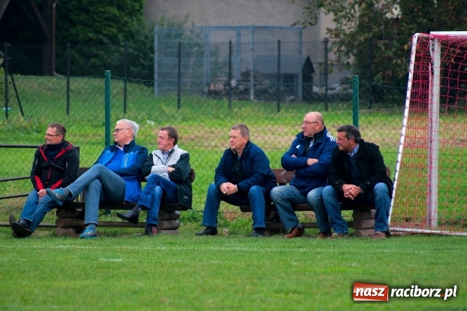 Zdjęcie w galerii na portalu naszraciborz.pl: Zła passa Markowic przerwana. Gamów pokonany wiadomości z regionu