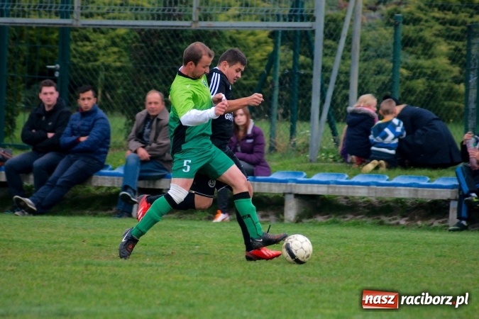 Zdjęcie w galerii na portalu naszraciborz.pl: Zła passa Markowic przerwana. Gamów pokonany wiadomości z regionu