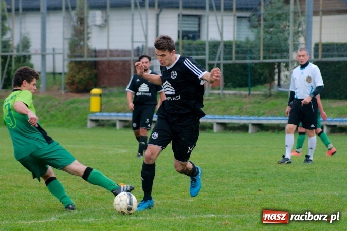 Zdjęcie w galerii na portalu naszraciborz.pl: Zła passa Markowic przerwana. Gamów pokonany wiadomości z regionu