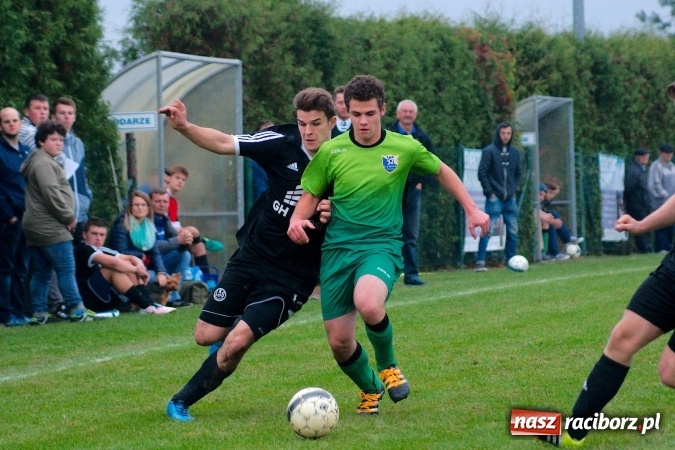 Zdjęcie w galerii na portalu naszraciborz.pl: Zła passa Markowic przerwana. Gamów pokonany wiadomości z regionu