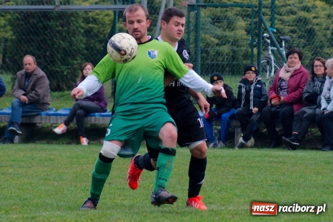 Zdjęcie w galerii na portalu naszraciborz.pl: Zła passa Markowic przerwana. Gamów pokonany wiadomości z regionu