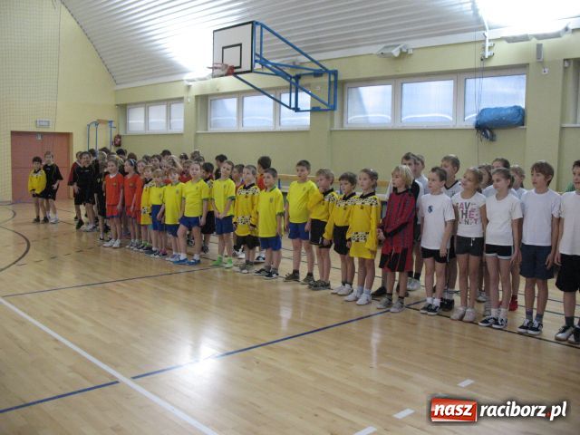 Zdjęcie w galerii na portalu naszraciborz.pl: Mikołajki na sportowo wiadomości z regionu