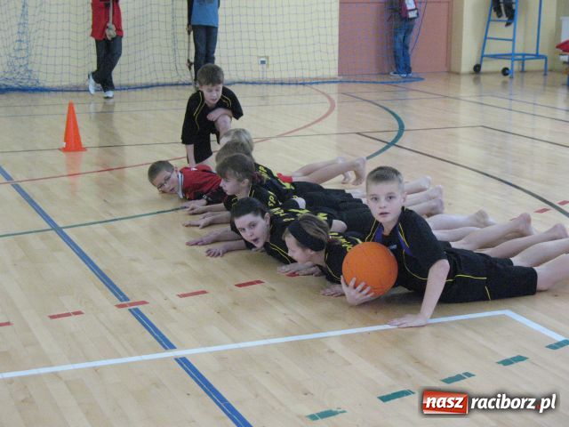 Zdjęcie w galerii na portalu naszraciborz.pl: Mikołajki na sportowo wiadomości z regionu