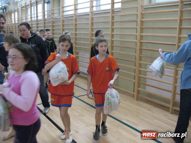 Zdjęcie w galerii na portalu naszraciborz.pl: Mikołajki na sportowo wiadomości z regionu