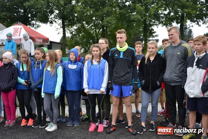 Zdjęcie w galerii na portalu naszraciborz.pl: Gminne zawody w biegach przełajowych w Tworkowie wiadomości z regionu