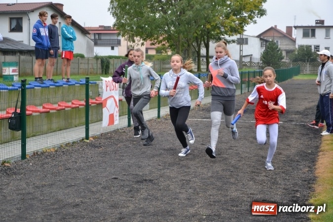 Zdjęcie w galerii na portalu naszraciborz.pl: Gminne zawody w biegach przełajowych w Tworkowie wiadomości z regionu