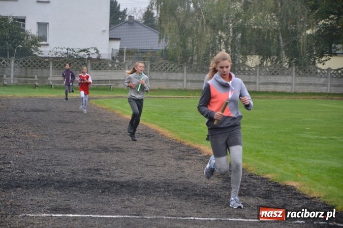Zdjęcie w galerii na portalu naszraciborz.pl: Gminne zawody w biegach przełajowych w Tworkowie wiadomości z regionu