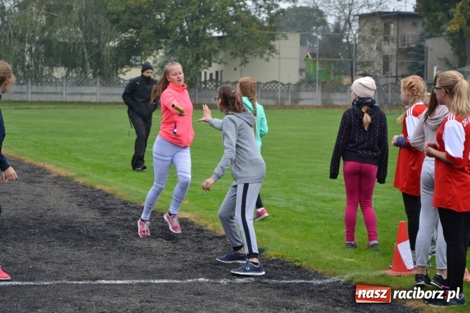 Zdjęcie w galerii na portalu naszraciborz.pl: Gminne zawody w biegach przełajowych w Tworkowie wiadomości z regionu