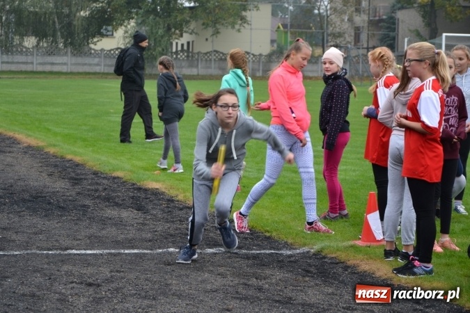 Zdjęcie w galerii na portalu naszraciborz.pl: Gminne zawody w biegach przełajowych w Tworkowie wiadomości z regionu
