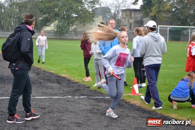 Zdjęcie w galerii na portalu naszraciborz.pl: Gminne zawody w biegach przełajowych w Tworkowie wiadomości z regionu