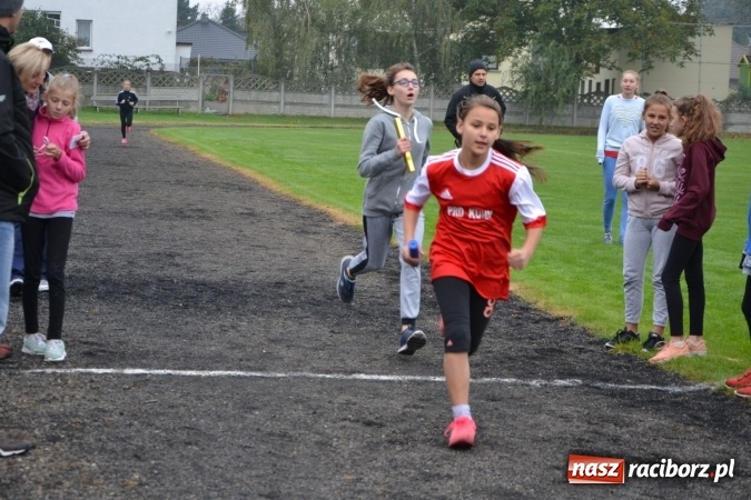 Zdjęcie w galerii na portalu naszraciborz.pl: Gminne zawody w biegach przełajowych w Tworkowie wiadomości z regionu