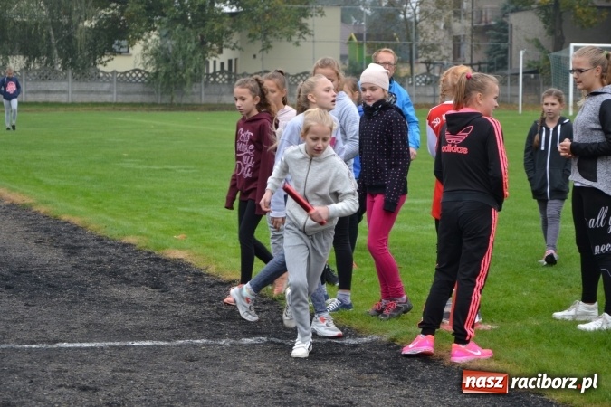 Zdjęcie w galerii na portalu naszraciborz.pl: Gminne zawody w biegach przełajowych w Tworkowie wiadomości z regionu