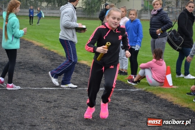 Zdjęcie w galerii na portalu naszraciborz.pl: Gminne zawody w biegach przełajowych w Tworkowie wiadomości z regionu