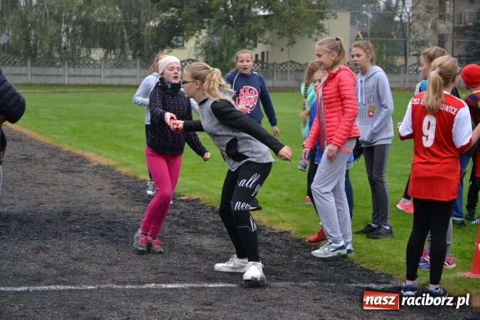 Zdjęcie w galerii na portalu naszraciborz.pl: Gminne zawody w biegach przełajowych w Tworkowie wiadomości z regionu