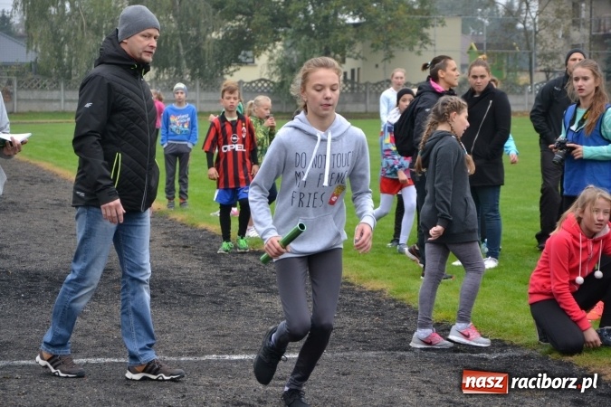 Zdjęcie w galerii na portalu naszraciborz.pl: Gminne zawody w biegach przełajowych w Tworkowie wiadomości z regionu