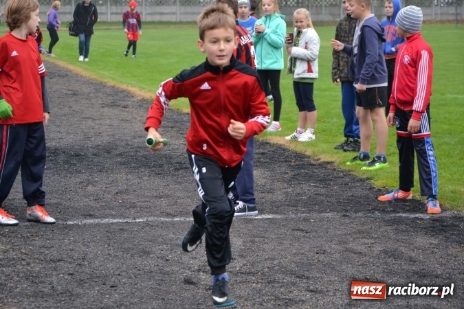 Zdjęcie w galerii na portalu naszraciborz.pl: Gminne zawody w biegach przełajowych w Tworkowie wiadomości z regionu