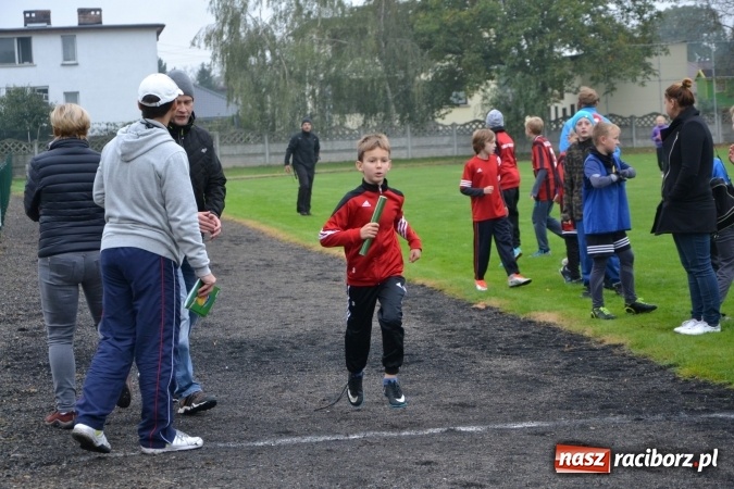 Zdjęcie w galerii na portalu naszraciborz.pl: Gminne zawody w biegach przełajowych w Tworkowie wiadomości z regionu