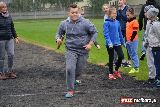 Zdjęcie w galerii na portalu naszraciborz.pl: Gminne zawody w biegach przełajowych w Tworkowie wiadomości z regionu