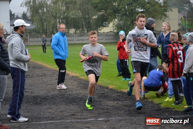 Zdjęcie w galerii na portalu naszraciborz.pl: Gminne zawody w biegach przełajowych w Tworkowie wiadomości z regionu