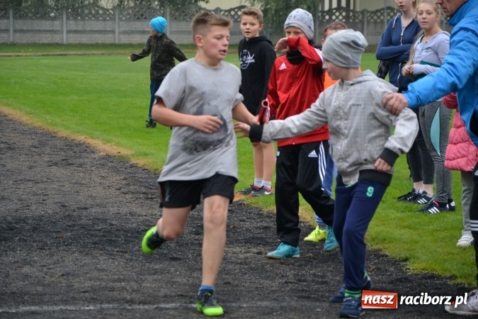 Zdjęcie w galerii na portalu naszraciborz.pl: Gminne zawody w biegach przełajowych w Tworkowie wiadomości z regionu