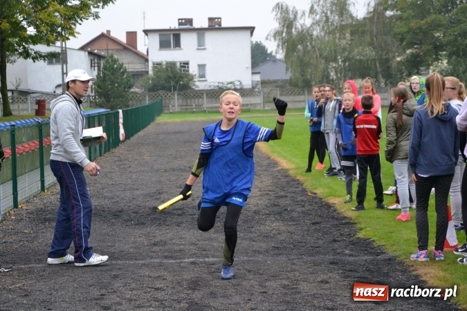 Zdjęcie w galerii na portalu naszraciborz.pl: Gminne zawody w biegach przełajowych w Tworkowie wiadomości z regionu
