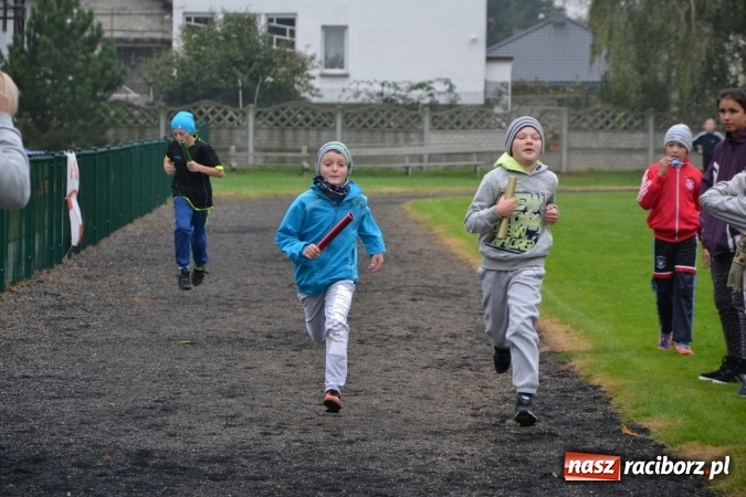 Zdjęcie w galerii na portalu naszraciborz.pl: Gminne zawody w biegach przełajowych w Tworkowie wiadomości z regionu