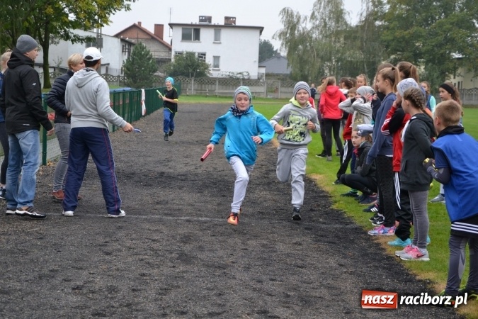 Zdjęcie w galerii na portalu naszraciborz.pl: Gminne zawody w biegach przełajowych w Tworkowie wiadomości z regionu