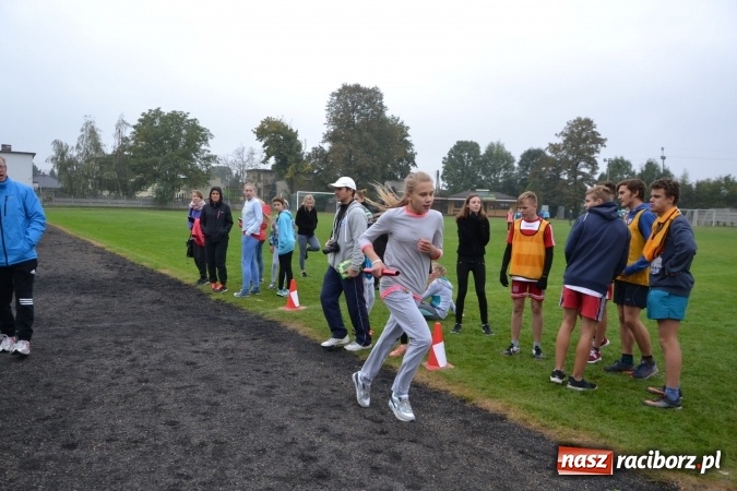 Zdjęcie w galerii na portalu naszraciborz.pl: Gminne zawody w biegach przełajowych w Tworkowie wiadomości z regionu