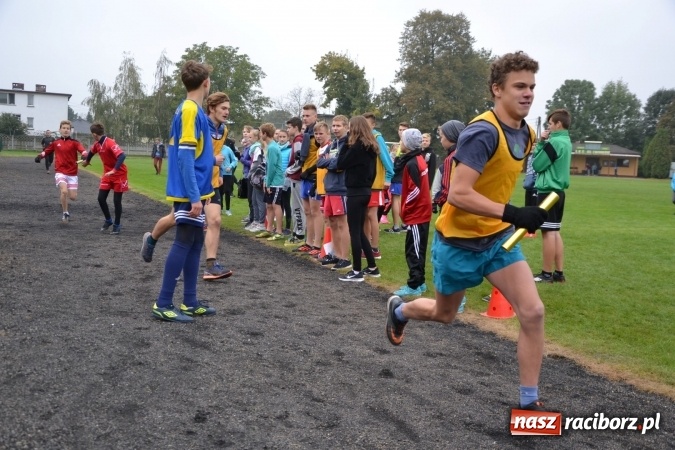 Zdjęcie w galerii na portalu naszraciborz.pl: Gminne zawody w biegach przełajowych w Tworkowie wiadomości z regionu