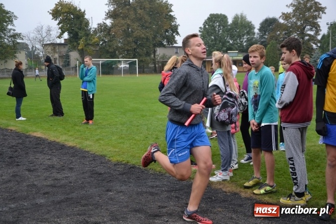 Zdjęcie w galerii na portalu naszraciborz.pl: Gminne zawody w biegach przełajowych w Tworkowie wiadomości z regionu